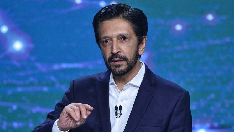 "Vantagem pra quem?", questionou Nunes em resposta. (Foto: Instagram)