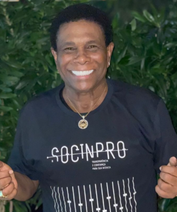 “O aplauso da comunidade ficou tatuado na memória”, disse. (Foto: Instagram)