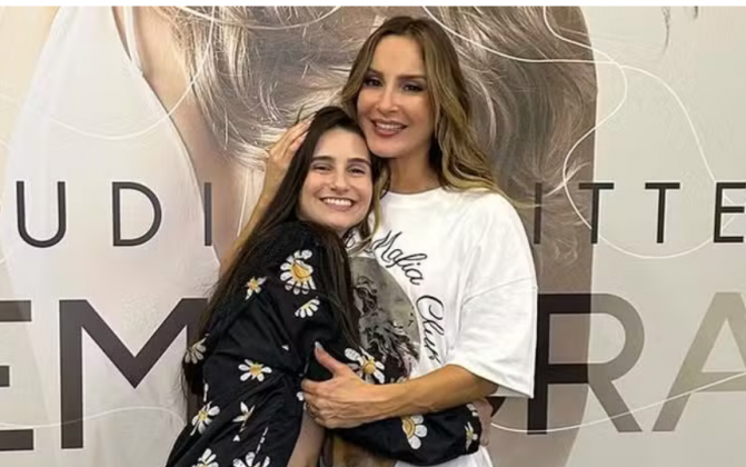 O pedido busca cancelar shows da cantora no Carnaval. (Foto: Instagram)