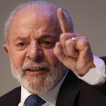 A correção da tabela do Imposto de Renda também foi citada. (Foto: Instagram)
