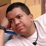 O participante do "grupo pipoca", Bruno Gaga, também apertou o botão da desistência. Na ocasião, ele estava com saudade da família e foi confortado por outros brothers. (Foto Divulgação)