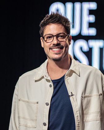 Porchat se ofereceu para participar de uma simulação ao vivo. (Foto: Instagram)
