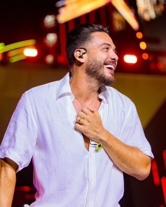 O cantor Wesley Safadão revelou que usou o Mounjaro, um medicamento semelhante ao Ozempic. Ele perdeu 3kg, mas relatou que os efeitos colaterais foram severos. (Foto Instagram)