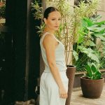 A atriz Larissa Manoela também teve seu nome citado, com a crítica dizendo que sua carreira era gerida pela família do marido. (Foto Instagram)