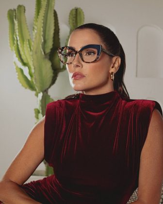 "Eu tenho muito pouco cabelo desde sempre. Tenho alopecia androgenética e, por conta disso, tenho fios bem fininhos, parecendo cabelinho de bebê mesmo". (Foto Instagram)