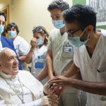 Mensagem foi gravada no Hospital Gemelli, em Roma. (Foto: Instagram)