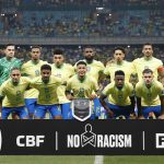 Dorival Júnior anuncia mudanças na escalação para o clássico. (Foto: Rafael Ribeiro/CBF)