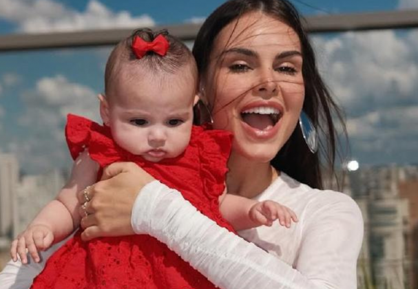 Amanda Kimberlly revela perrengue com a filha de Neymar. (Foto: instagram)