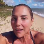 “Outro dia eu cheguei pra assistir ao show de Roberto Carlos, e tinha um grupo de meninas novas gritando: "olha a mãe da Trepa Trepa", contou. (Foto: Instagram)