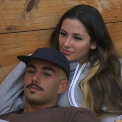 Romance começou em A Fazenda 15. (Foto: Instagram)