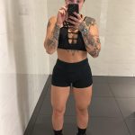"Eles enfiavam a mão dentro da gente", relata Dani. (Foto: Instagram)