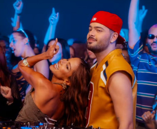 Anitta anuncia novo single com Pedro Sampaio. (Foto: Victor Bese)