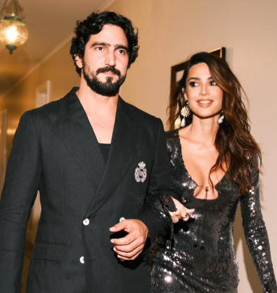 Thaila Ayala revela que se apaixonou pelo marido perdidamente e depois fugiu. (Foto: Instagram)
