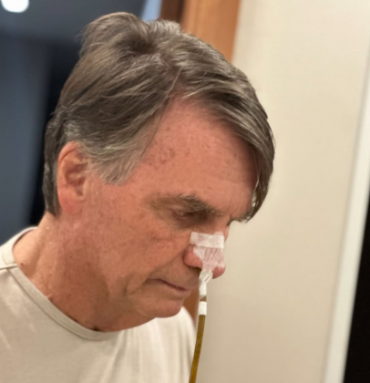 O ato ocorreu em frente ao hospital DF Star. (Foto: Instagram)