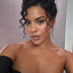 Sensitiva prevê gravidez de Bella Campos. (Foto: Instagram)