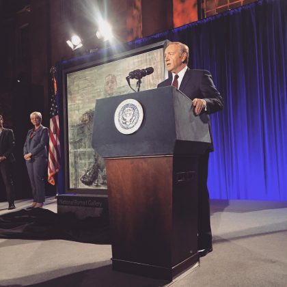 Após escândalos, Kevin Spacey revive Frank Underwood em conteúdo promocional da Netflix (Foto: Instagram)
