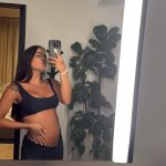 Carol fez a própria maquiagem para o momento. (Foto: Instagram)