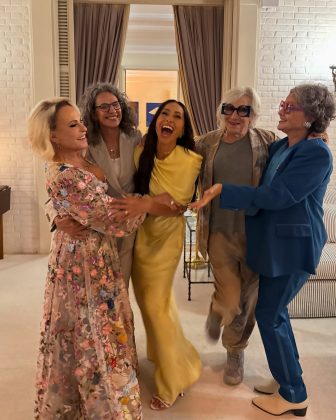 Amigas de longas datas estiveram presentes no casamento de Ana Maria Braga. (Foto: Instagram)