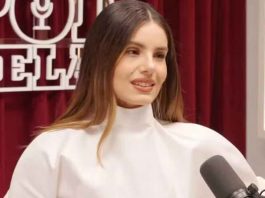Camila Queiroz revela que sua mãe trabalha como manicure até hoje: "Não sou herdeira" (Foto: YouTube)