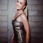 Nesta quinta-feira (08), Angélica falou em conversa no podcast Pé no sofá Pod, sobre a criação e decisões que tomou durante a criação da filha mais nova, Eva, (Foto:Instagram)