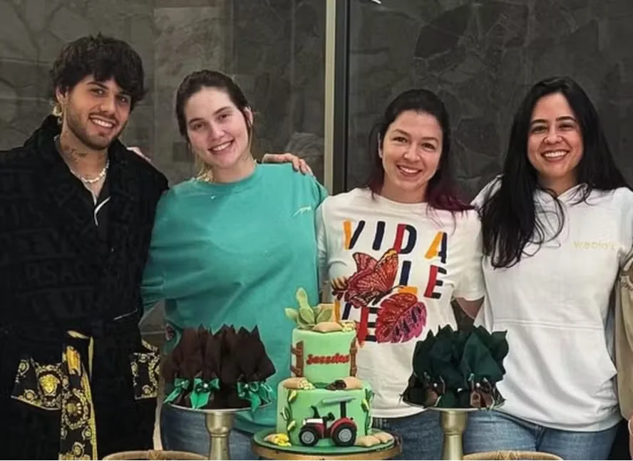 Ex-concunhada de Virginia Fonseca defende influenciadora após crítica sobre maternidade: “Não sabe de nada" (Foto: Instagram)