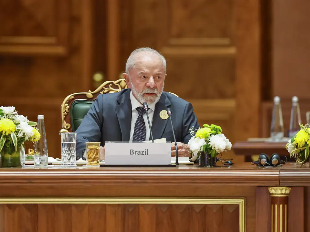 Lula lidera no primeiro turno, mas empata com adversários no segundo, diz pesquisa Lula lidera no primeiro turno, mas empata com adversários no segundo, diz pesquisa (Foto: Agência Brasil)