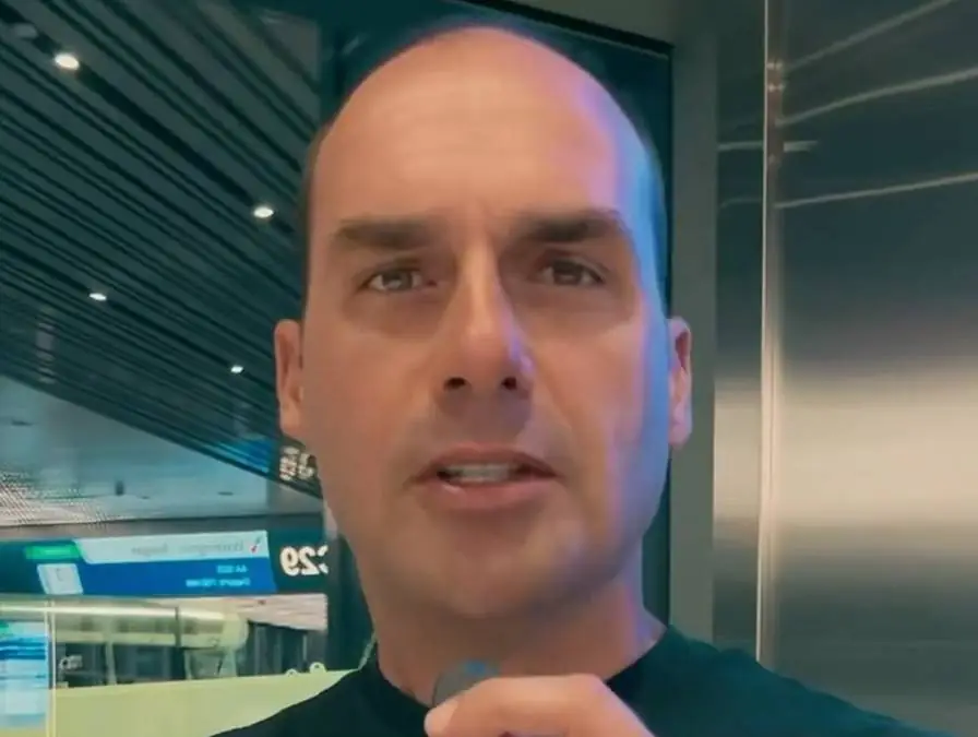 Eduardo Bolsonaro culpa Lula por tarifaço dos EUA: "Má-fé" (Foto: Instagram)