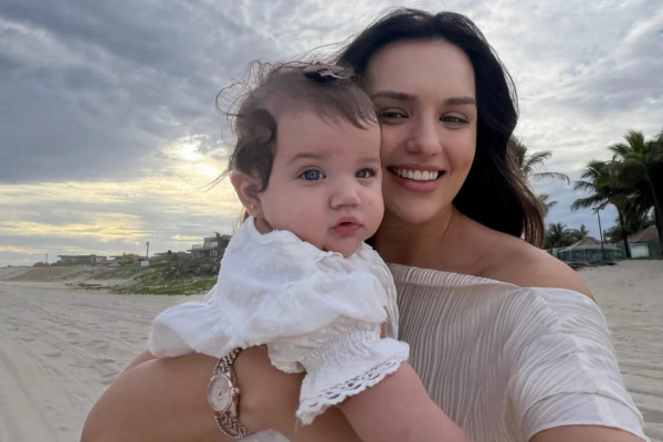 Rafa Kalimann comemora mesversário da filha Zuza com look de cowgirl