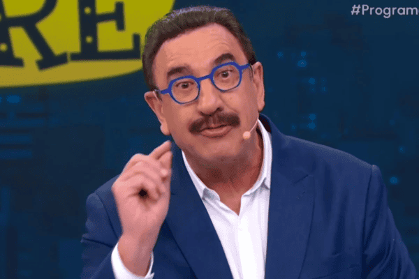 Ratinho critica “patrulhamento” nas redes sociais após denúncia por homofobia