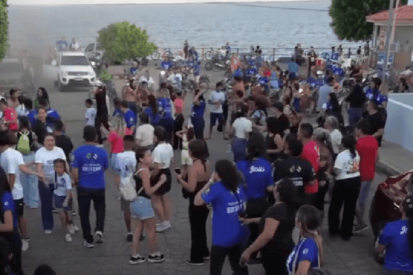 Carro atropela participantes da Marcha para Jesus e deixa uma pessoa morta e 11 feridas no Pará