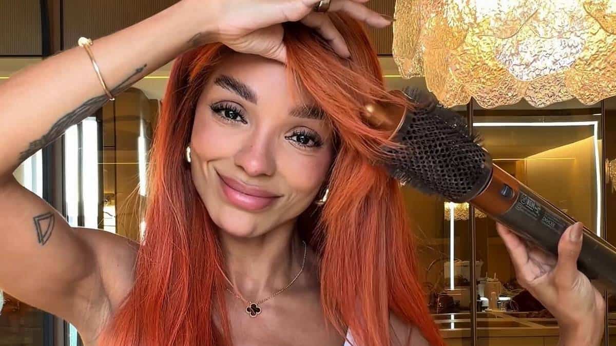 Brunna Gonçalves rebate críticas por usar laces: "Não tenho vergonha da minha negritude" (Foto: Instagram)