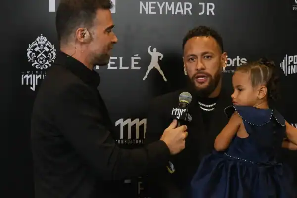 Neymar fala sobre aposentadoria e futuro no Santos: ‘Não sei o que vou fazer’