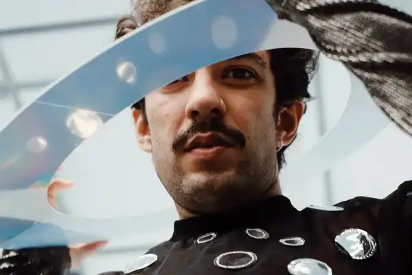 Lucas Bezerra homenageia Totonho em álbum com participações de peso