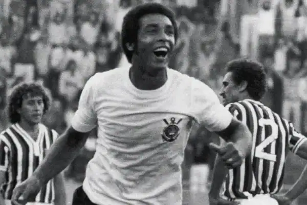 Morre Geraldão, ídolo do Corinthians na década de 70