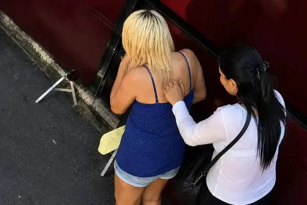 GCM socorre mulher de 54 anos que se engasgou com carne em exposição agropecuária em São José do Rio Preto