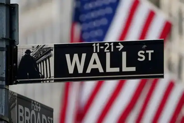 Bolsas de Nova York recuam com impasse no Oriente Médio e cautela pré-CPI