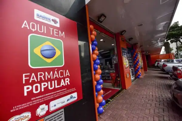 Governo avalia exames e teleatendimento na Farmácia Popular