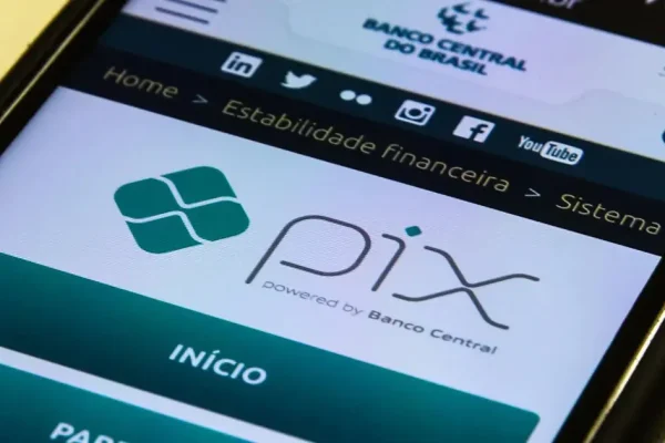 Estudo conclui que Pix impulsiona a expansão do empreendedorismo no Brasil