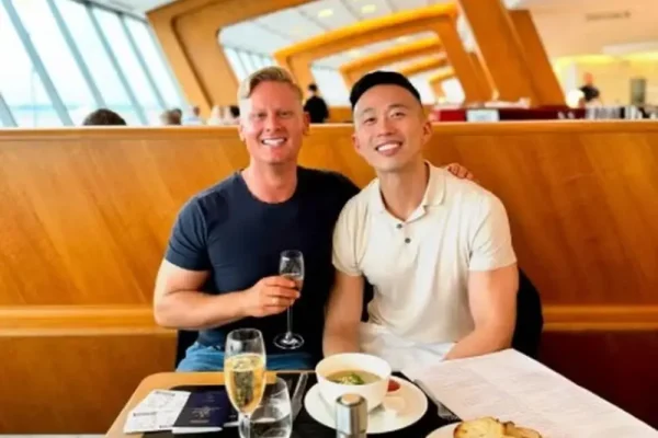 Empresário australiano internado após ser queimado por namorado em hotel de luxo