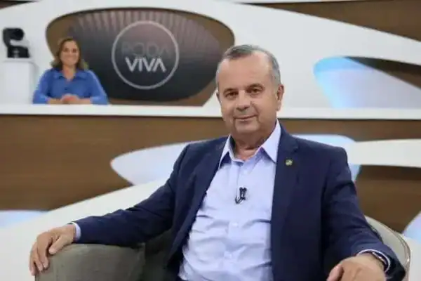 Flávio Bolsonaro irá respeitar a Constituição e garantir sua plenitude, diz Marinho