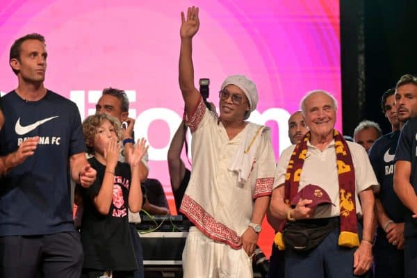 Ronaldinho Gaúcho vira acionista e deve voltar a jogar pelo Ravenna FC