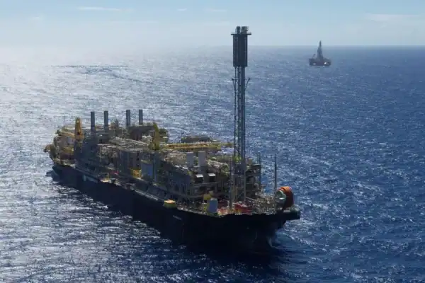 Produção de petróleo e gás dos EUA alcança recorde histórico, diz secretário