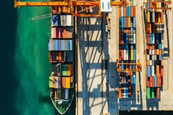 Balança comercial registra superávit de US$ 2,115 bilhões na 3ª semana de agosto