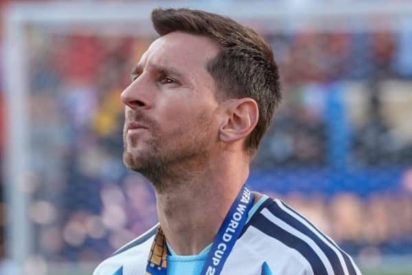 Messi anuncia adeus à Seleção Argentina após 20 anos e emociona: “Eu me esvaziei”