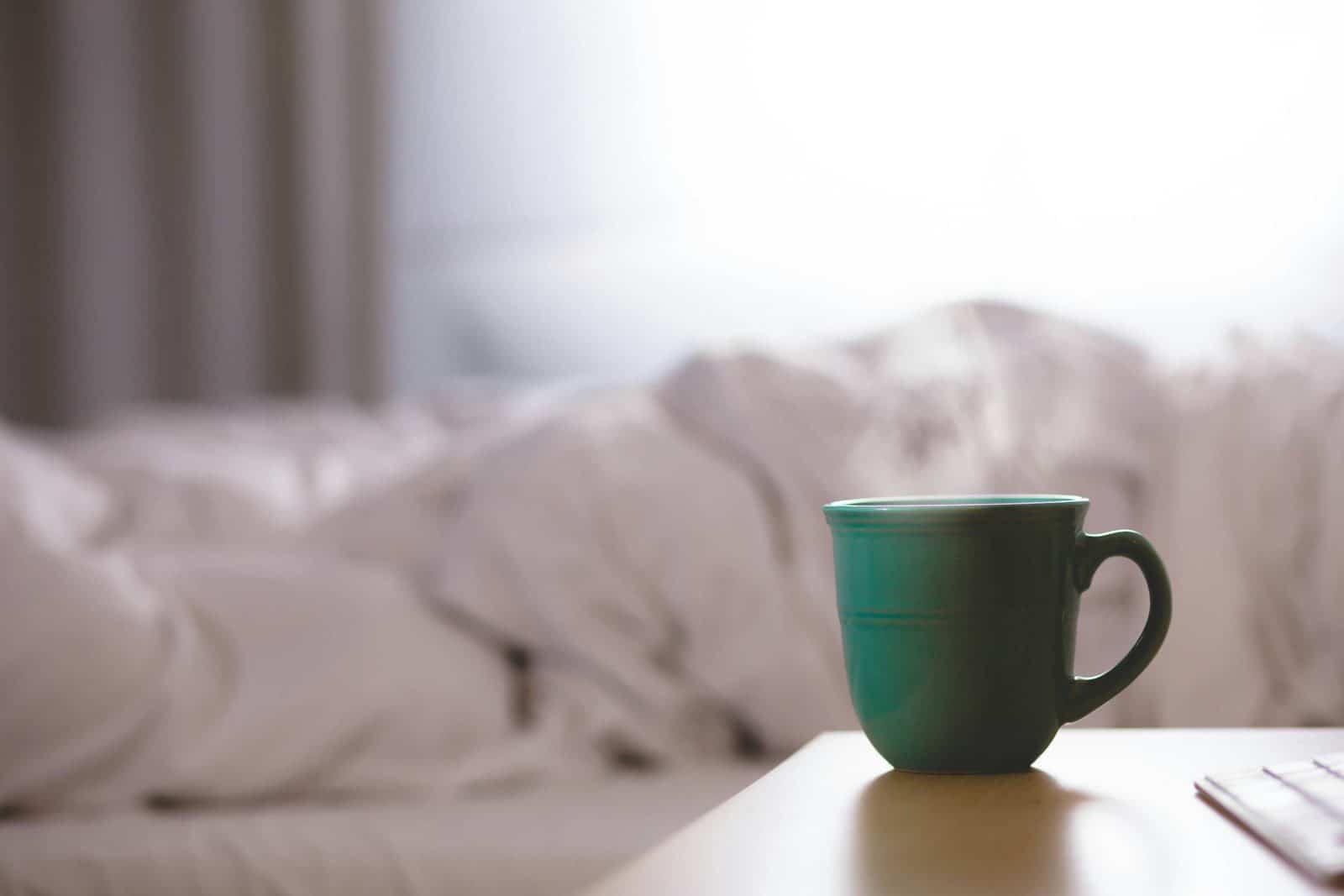 Criar alguns minutos de calma antes do expediente pode fazer diferença na rotina. (Créditos: Unsplash / David Mao)