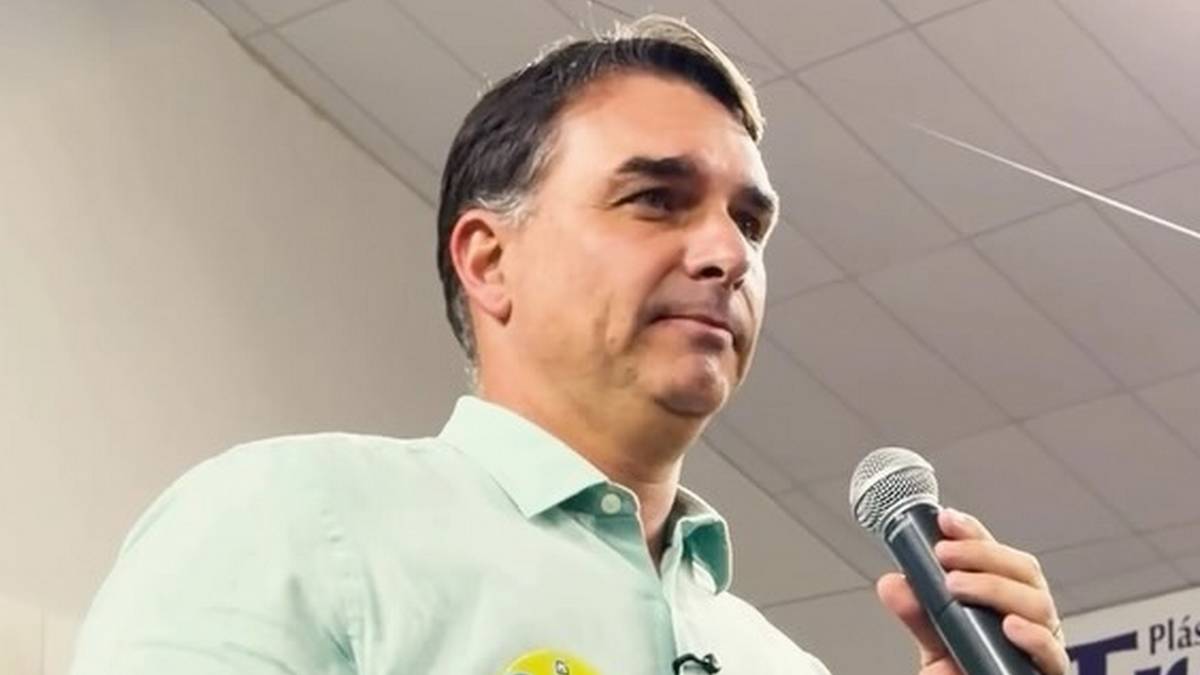 Flávio Bolsonaro fala em futuro no Planalto e critica STF: "Tenho nojo" (Foto: Instagram)
