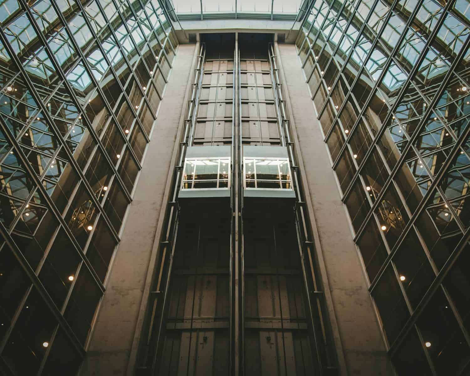 Situação foi resolvida após a chegada dos bombeiros. (Créditos: Unsplash / Mahad Aamir)