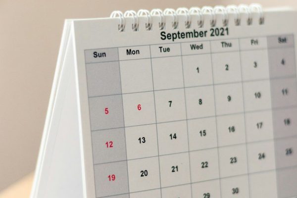 Feriado na sexta-feira pode surpreender trabalhadores com fim de semana de três dias