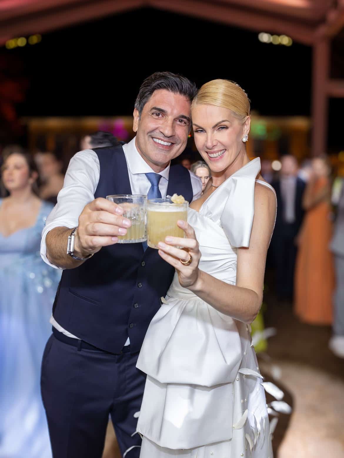 Ana Hickmann abre álbum do casamento com Edu Guedes e mostra detalhe inusitado (Foto: Instagram)