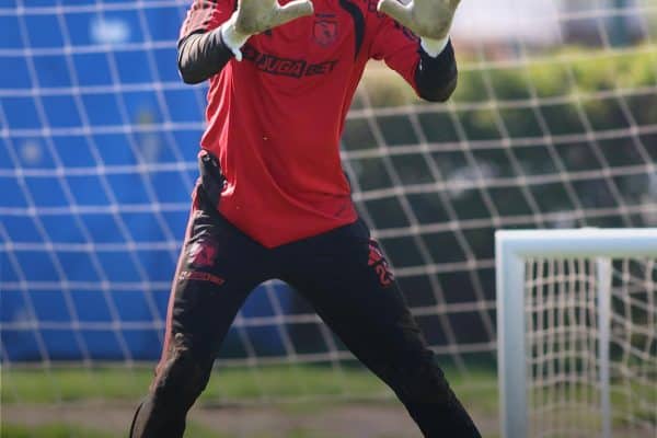 Vozinha revela o lado assustador da fama após brilhar na Copa: “Perdi a paz”